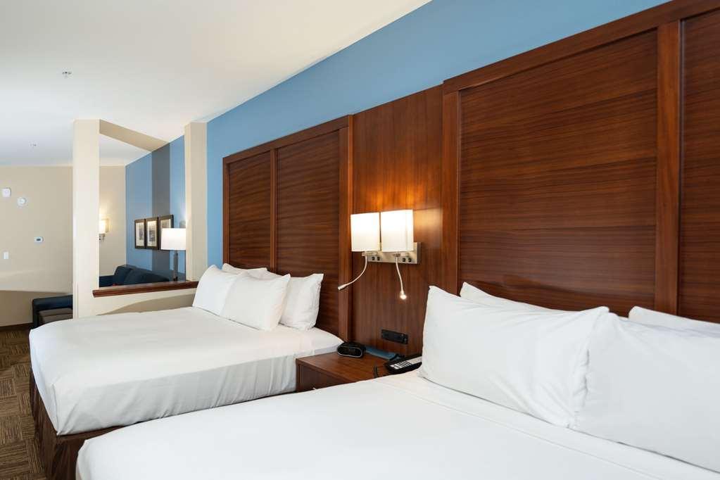 Comfort Suites Сідар-Парк Номер фото